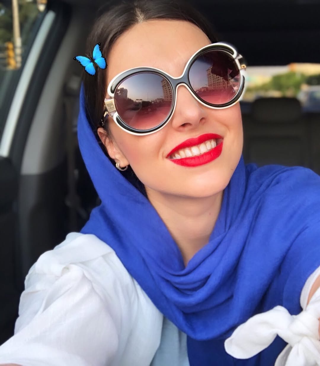 عکس زیبای لاله مرزبان