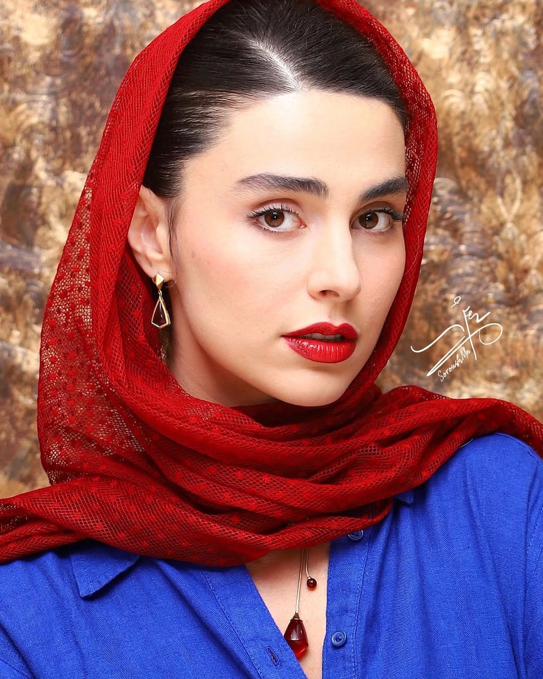 عکس بازیگر لاله مرزبان 